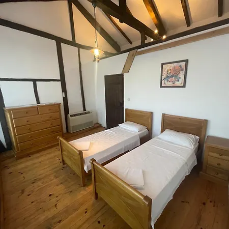 Sveti Georgi Unique