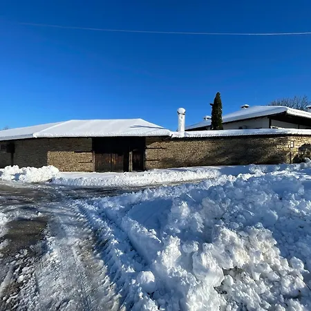 Sveti Georgi Unique Velchevo (Veliko Tarnovo)