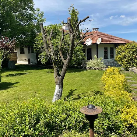 Sveti Georgi Unique Velchevo (Veliko Tarnovo)